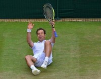 Federer aplasta y Gasquet da la sorpresa.