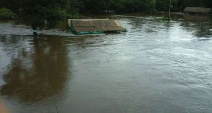 Realizan operativo por inundación en San Pedro