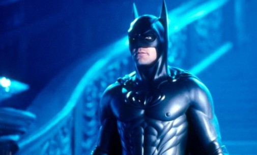 George Clooney se disculpa con los fans por interpretar a Batman