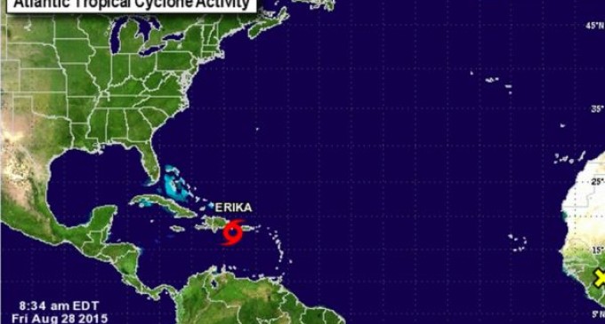 Tormenta Erika deja al menos 12 muertos y 20 desaparecidos