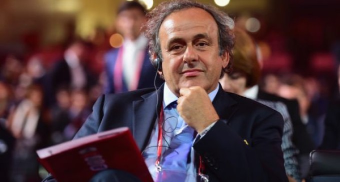 Michel Platini anuncia su candidatura a la presidencia de la FIFA