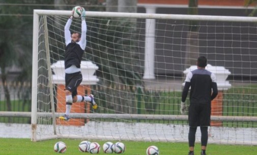 Barreto, en los planes del Chiqui para el debut copero