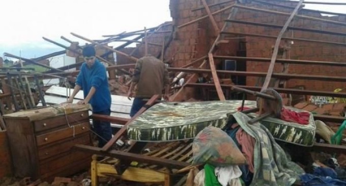 Temporal deja destrozos en el norte