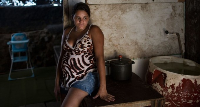 Alerta en Brasil: los casos de microcefalia aumentaron un 14% en la última semana