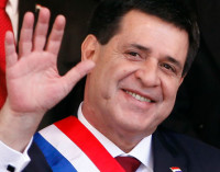 Premiarán a Cartes en Argentina