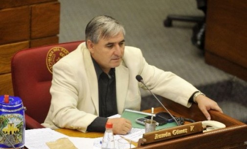 Gómez Verlangieri: “Efraín confió más en Robert Acevedo, así es en la política”