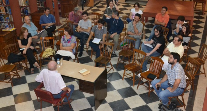 Taller de poesía en la Manzana de la Rivera