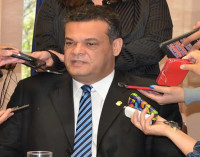 Pte. del Congreso confirma que reelección vía enmienda no se puede tratar hasta agosto de 2017
