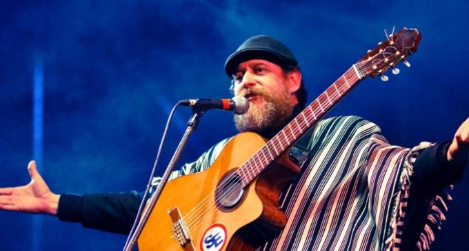Piribebuy invita esta noche al festival del Poncho Para’i