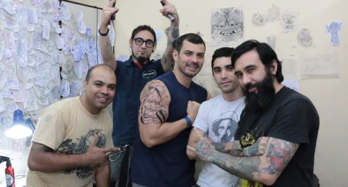 ¿Tatuajes a cambio de juguetes?