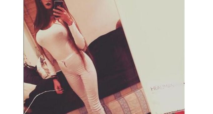Una joven británica asegura que fue despedida por “ser demasiado atractiva”