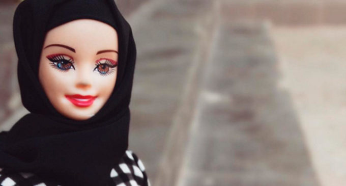 Diseñan velos musulmanes para muñecas barbies