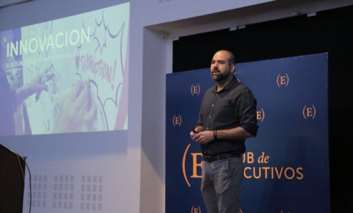 Inició el seminario “El futuro y sus infinitas posibilidades”