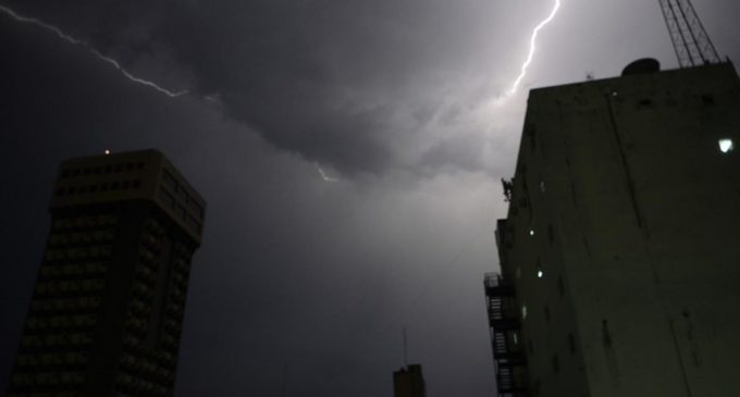 Anuncian lluvias y tormentas para 10 Departamentos desde madrugada del miércoles