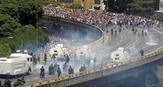 Venezuela: Enfrentamientos, represión y hambre