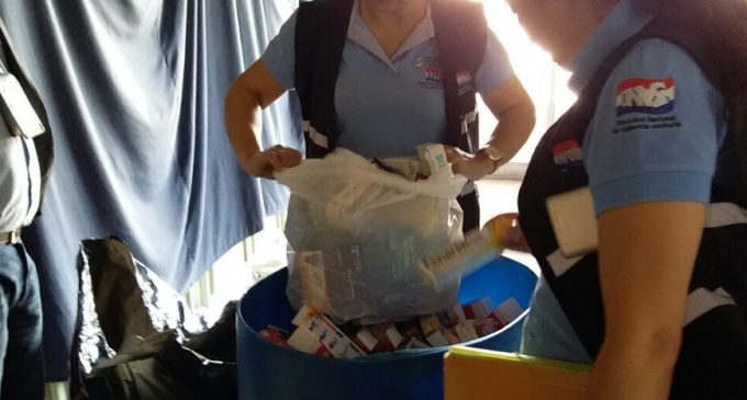 Allanan farmacia que comercializaba medicamentos no autorizados