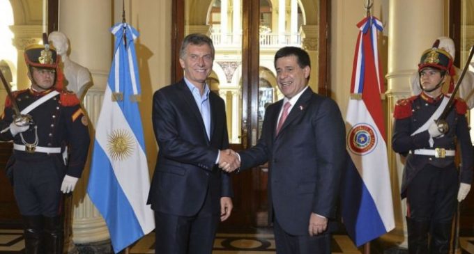 Horacio Cartes celebra acuerdo con gobierno argentino sobre deuda de Yacyretá
