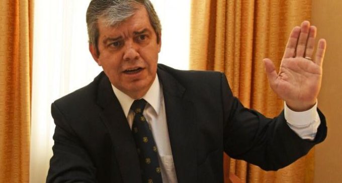 Ministro de Educación asegura respaldo para alumnos de Unasur