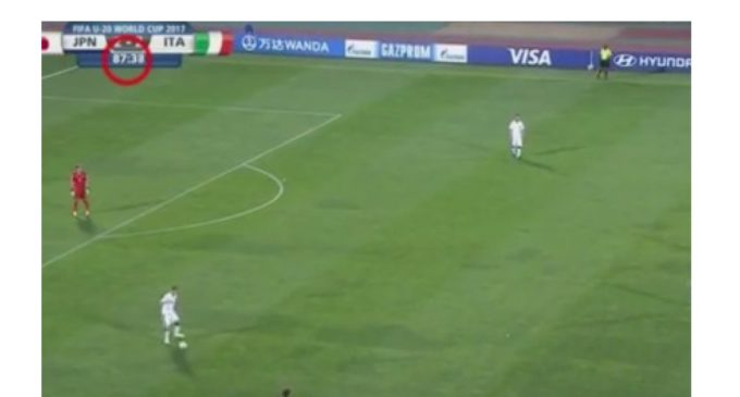 Sospechoso final en el partido entre Italia y Japón en el Mundial Sub 20