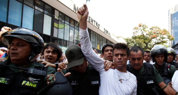 El chavismo da una prueba de vida de Leopoldo López tras los rumores sobre su salud