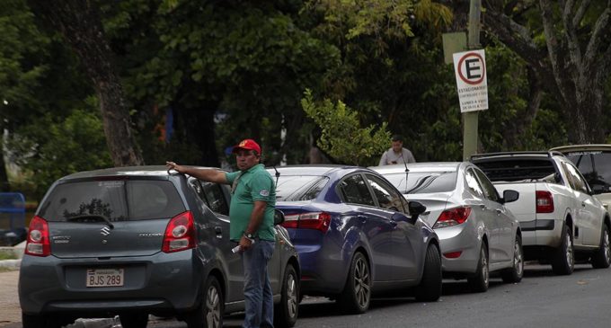 Concejales no respaldan estacionamiento tarifado