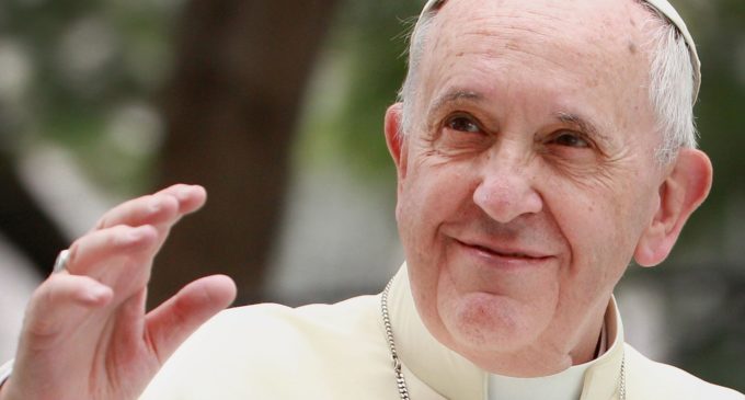 El Papa rechaza al cura autosuficiente, el “sacerdote google o wikipedia”