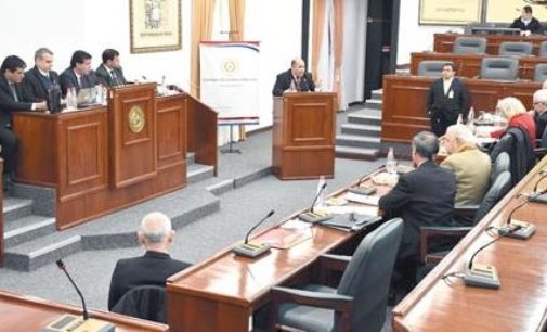 Candidatos a fiscal general se someterán a examen psico-técnico