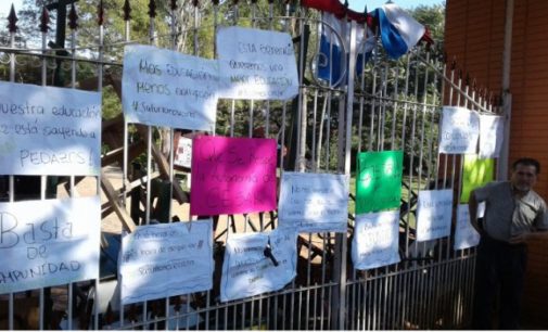 Toma de colegio: Alumnos del Saturio Ríos denuncian acoso y maltratos