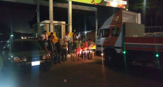 Importadores protestan por medidas que les impiden ingresar tomates de Argentina y Brasil