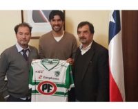 Sebastián Abreu entró a los récords Guinness: Firmó con el 25° club de su carrera