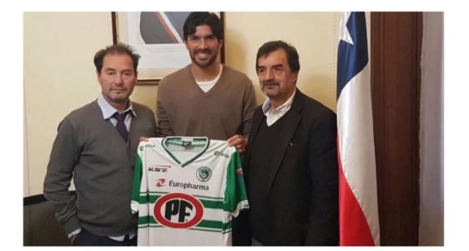 Sebastián Abreu entró a los récords Guinness: Firmó con el 25° club de su carrera