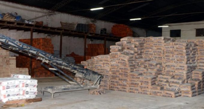 Destacan récord en producción nacional de cemento