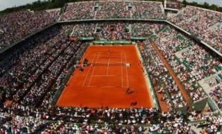 La fascinante historia de Roland Garros, las canchas de tenis que han sido testigo de lo mejor y lo peor de Francia