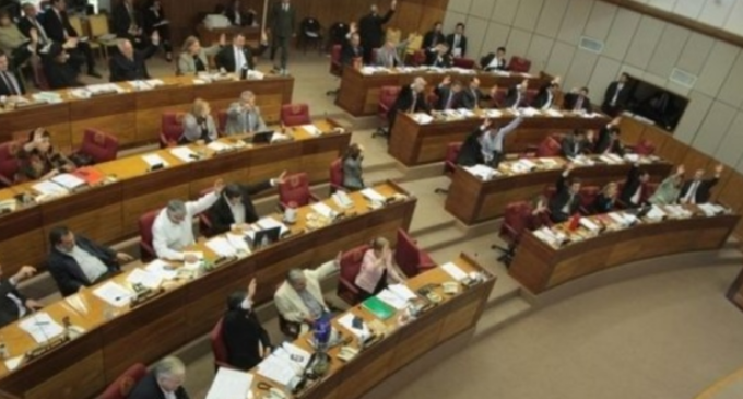 Diputados: Comisión dictamina por la modificación del reglamento