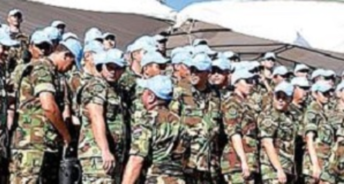 Obligan a militares hacer de vendedores en San Juan