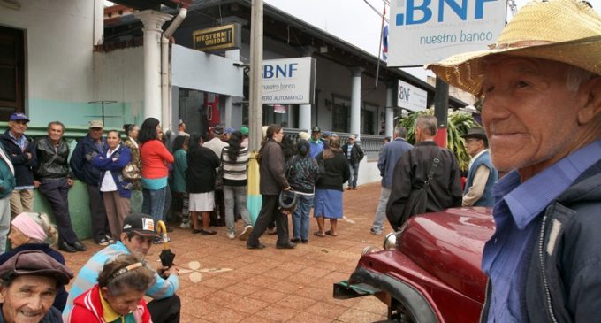 Jubilados cobrarán sus haberes el jueves 29 y viernes 30