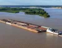 Argentina cobrará peajes a embarcaciones paraguayas