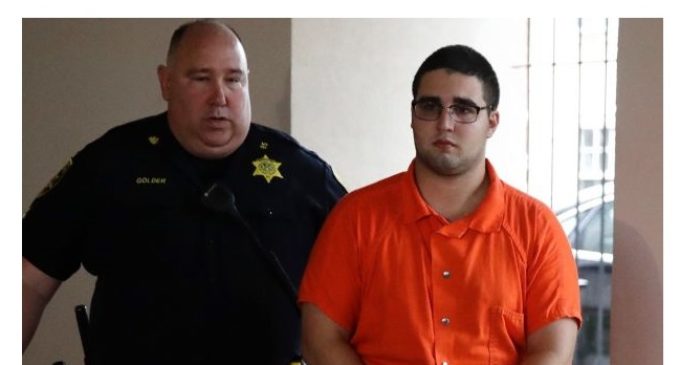 Horror en Estados Unidos: mató a cuatro jóvenes, los enterró en la granja de sus padres y después confesó