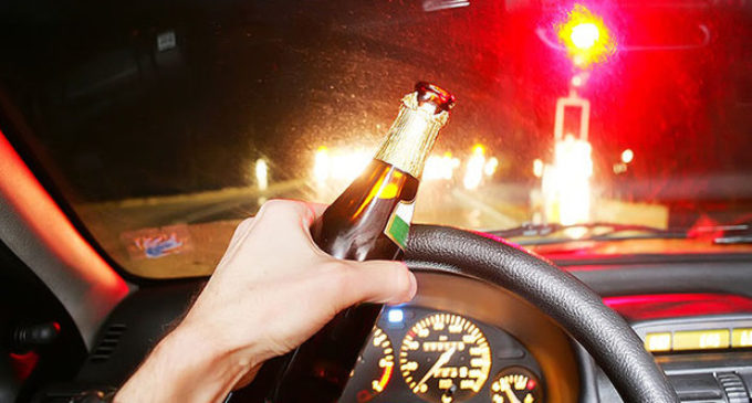 Ebrio provocó accidente y ahora no podrá manejar de noche
