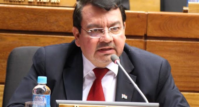 “El tema de la enmienda y la reelección, aún no acabó”