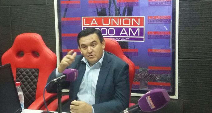 Petta denuncia persecución de HC