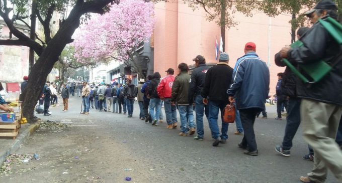 Comerciantes afectados por marcha campesina