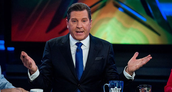 Fox News suspende a un presentador por enviar imágenes inadecuadas a compañeras de trabajo