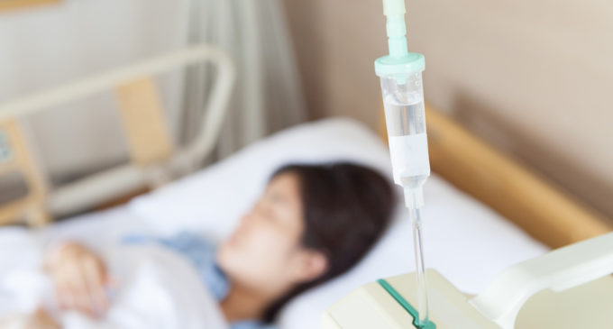 “Es un milagro”: Madre da a luz en estado de coma a un varón