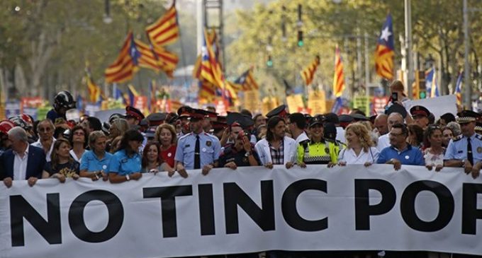 “No tinc por”: Barcelona vuelve a marchar contra el terror yihadista a 9 días del trágico atentado