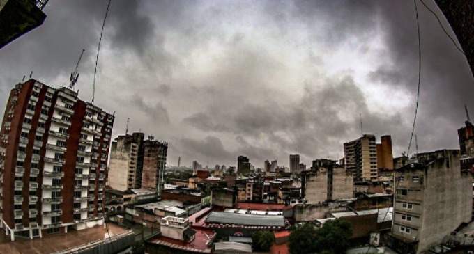 Anuncian jornada cálida con alta probabilidad de tiempo severo