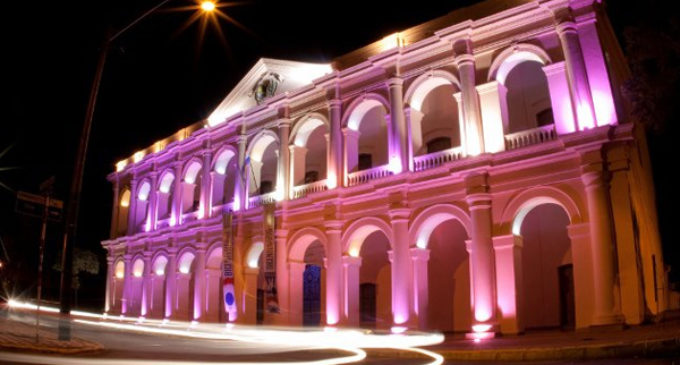 Cultores del arte contra directora del Cabildo