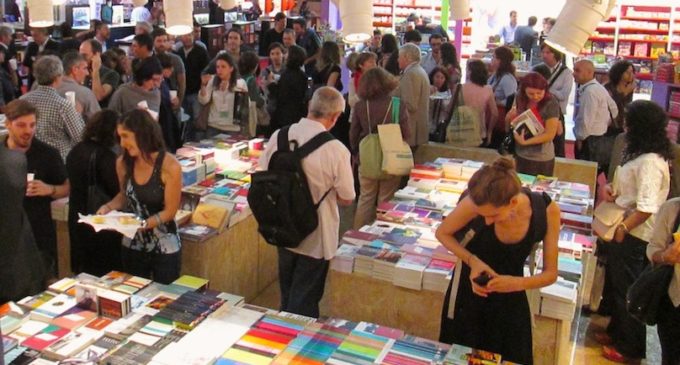 Programa de actividades de la Feria del Libro de la FADA
