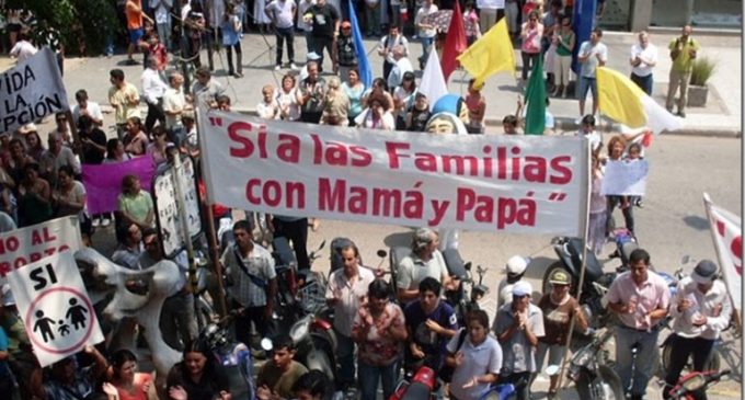 Marcharán contra la ideología de género y el matrimonio igualitario