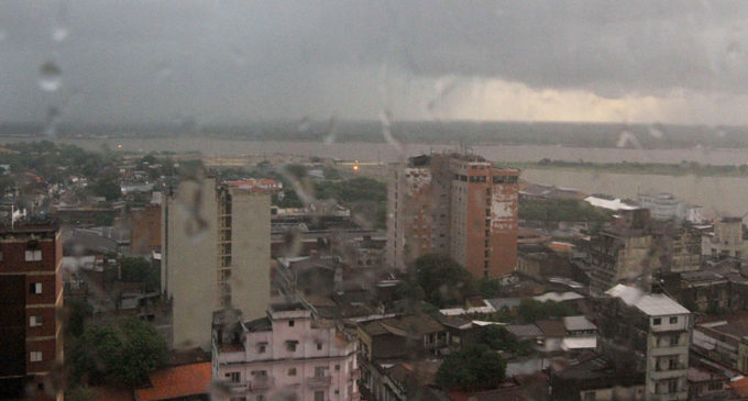 Lluvias y tormentas seguirán este lunes en todo el país